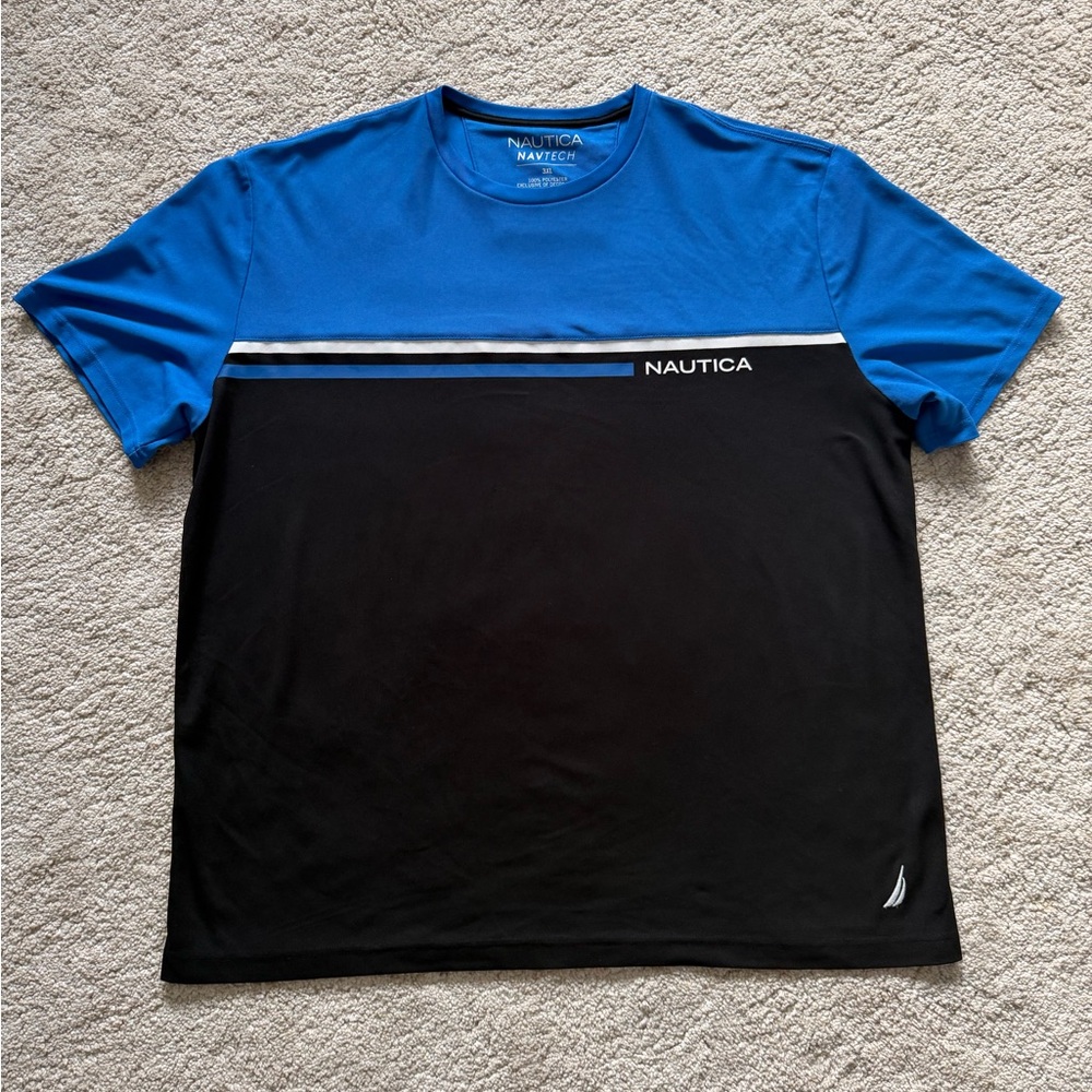 Nautica Men's Short Sleeve Tee in Blue and Black